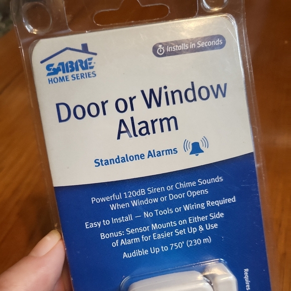 Sabre Home Series Security Wireless Door or Window Alarm 120 dB Siren New in Box - Picture 6 of 7